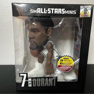 SMALL-STARS Minis Kevin Durant Figure - Black and White